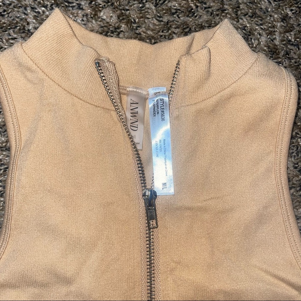 Zipper Tank - Picture 6 of 6